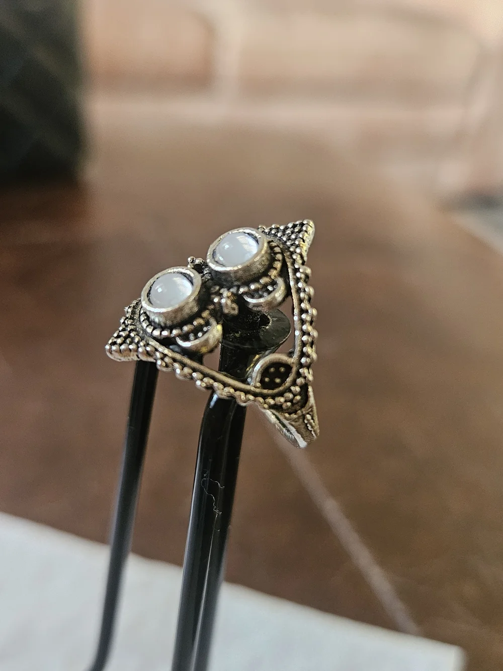 N/A elegant silver